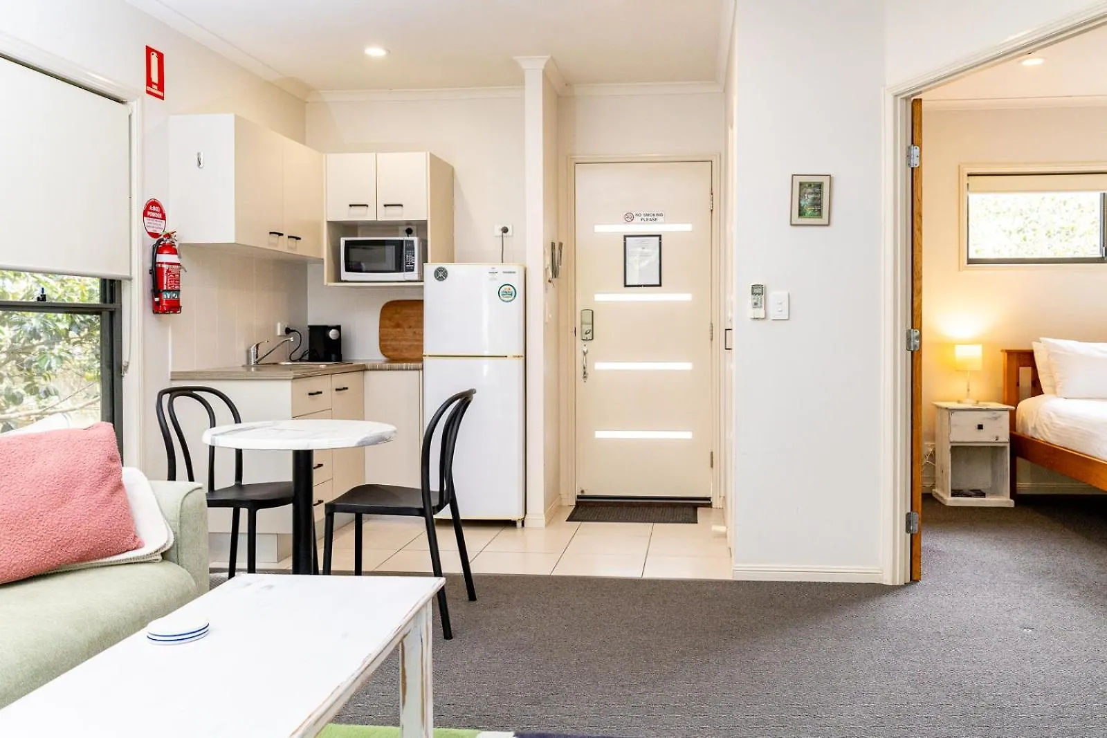 Tranquil Getaways On Obi Maleny Hotel 3*,  Australia
